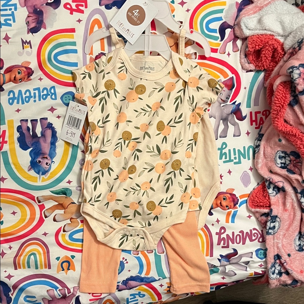 Orange 4 piece Baby Onesie and Pants Set Zoey and miles 6-9 months